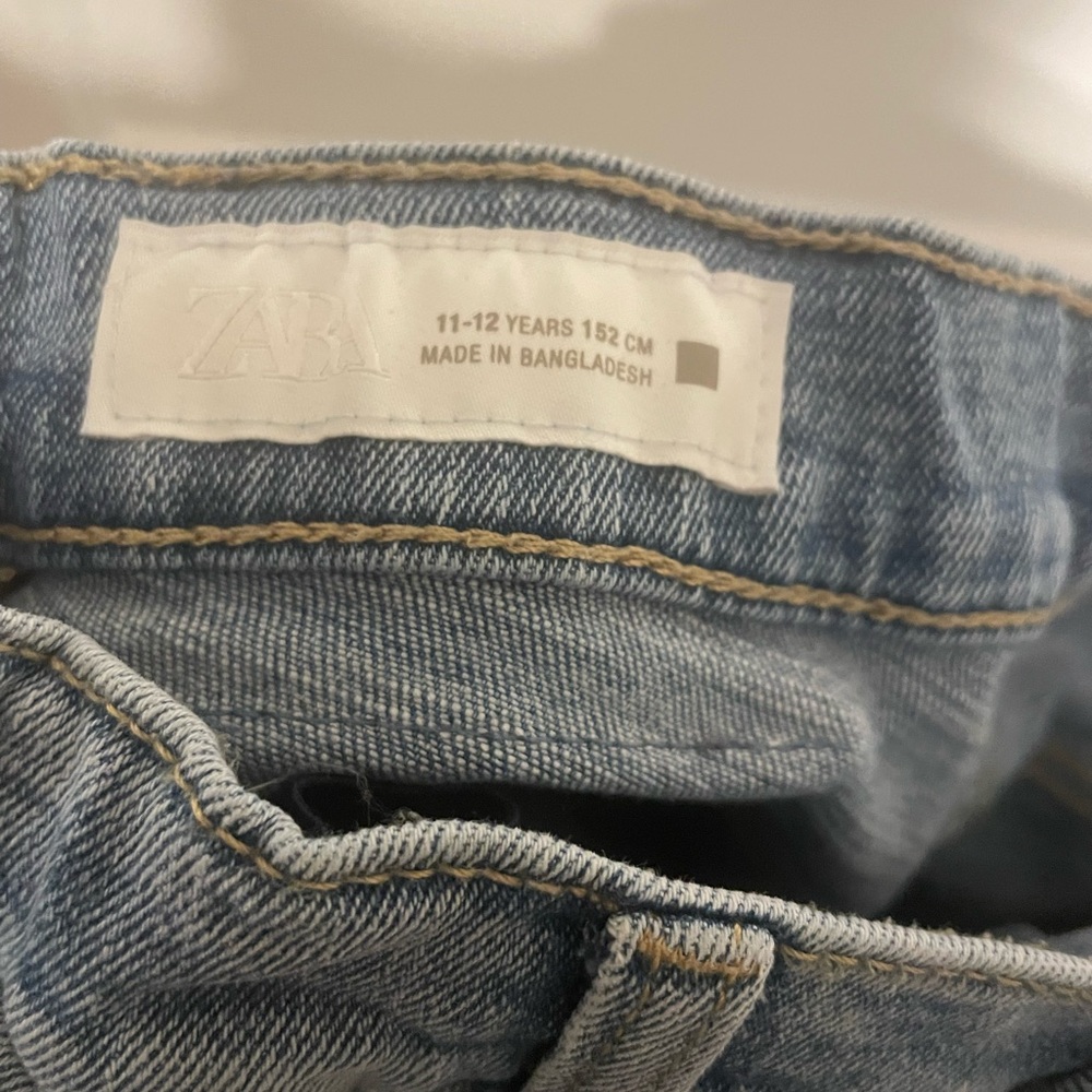 Classic Black Denim Jeans Stack - Four Pairs, Various Washes - Picture 10 of 15